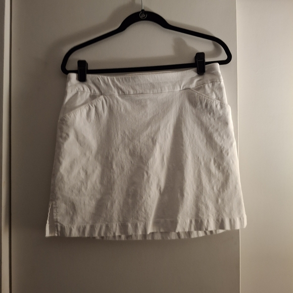 Coral Bay Women's White Skort - Picture 1 of 8